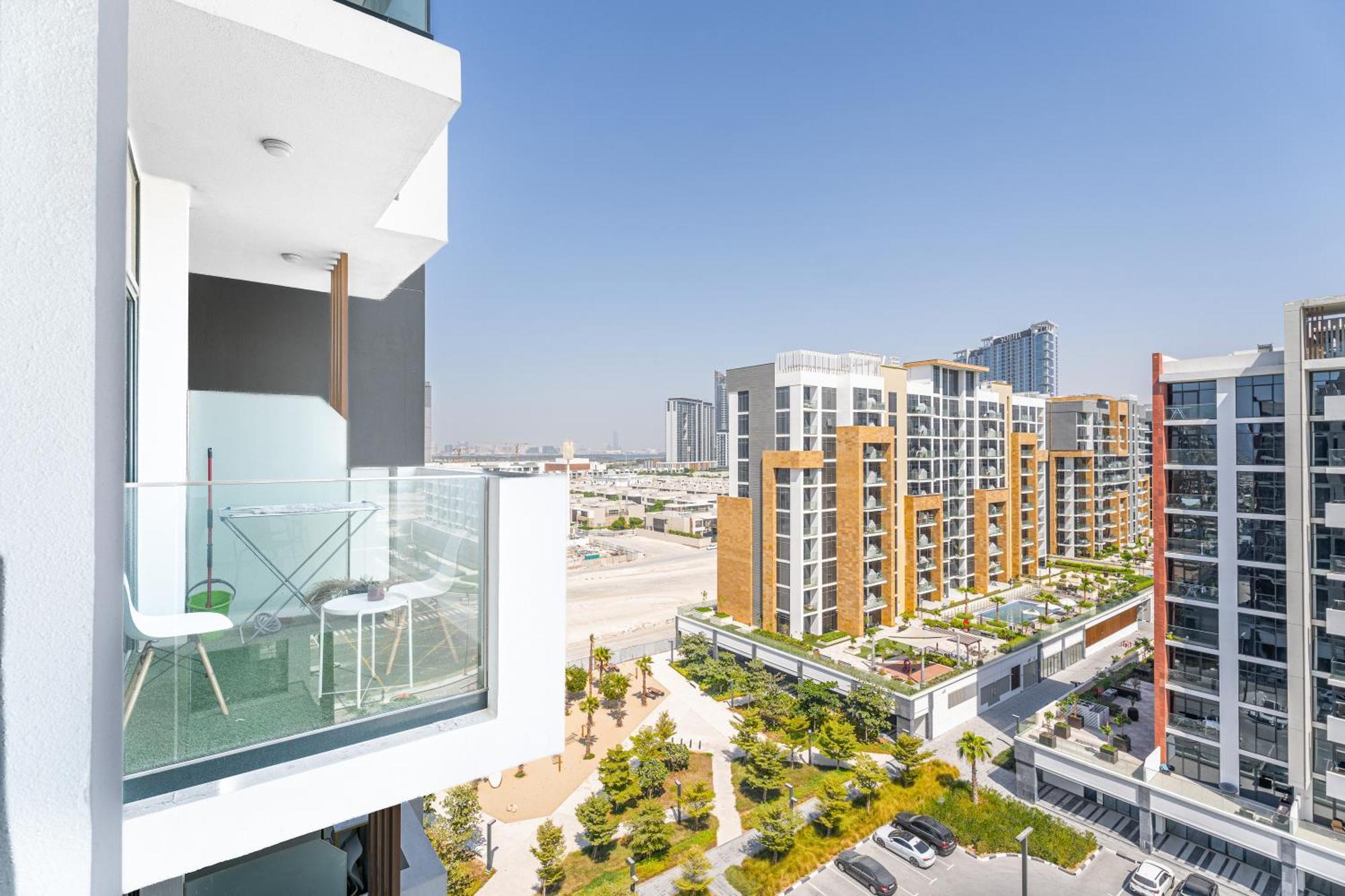 Escape24 Stylish Studio Azizi Riviera 8 Meydan One Dubai Esterno foto